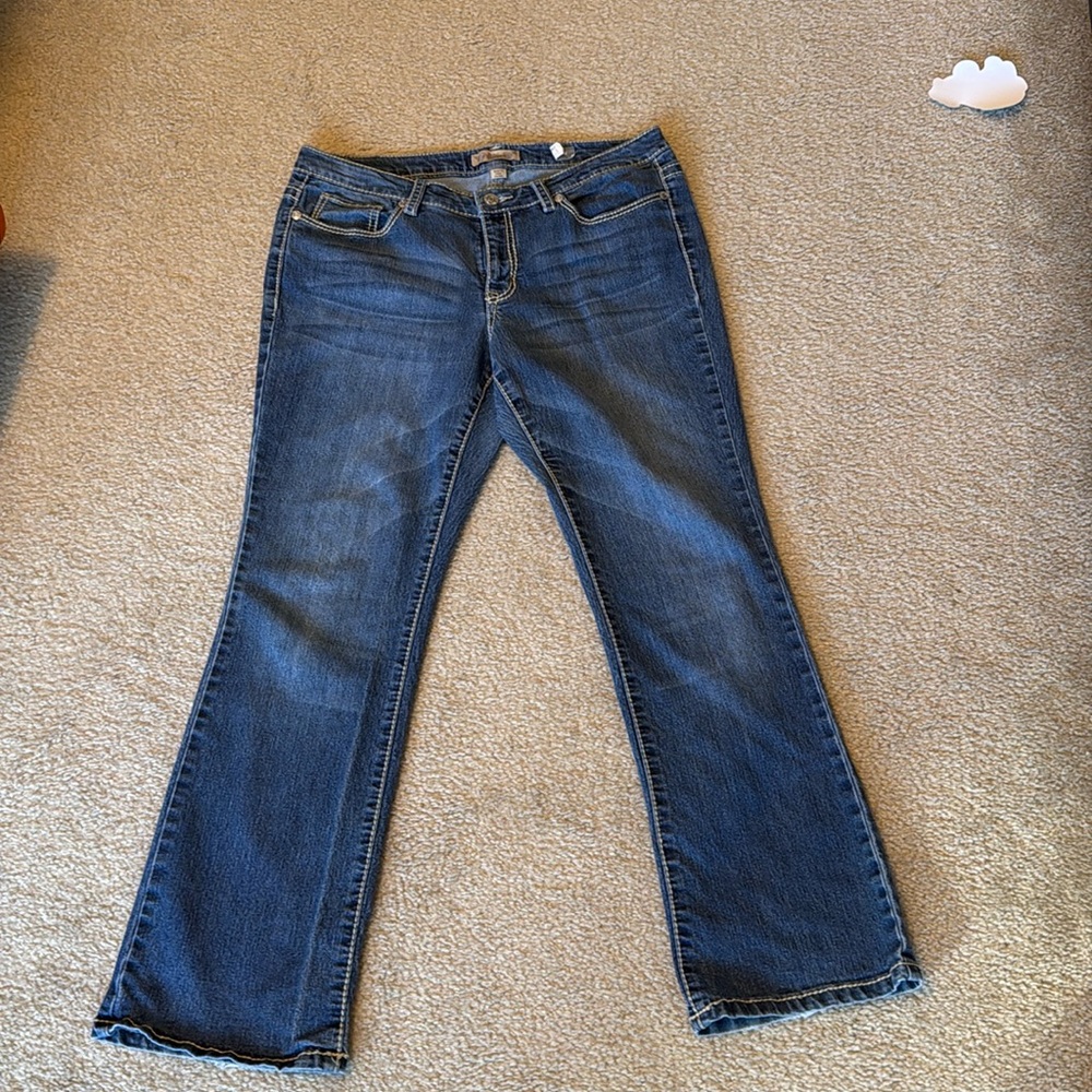Nine West Vintage America Jeans with stitched and embellished back pocket